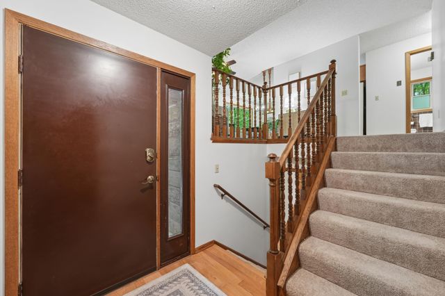 4697 Mcallister Avenue NE, Saint Michael, MN 55376
