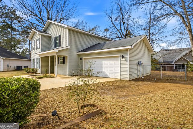 115 Springfield Court, Perry, GA 31069