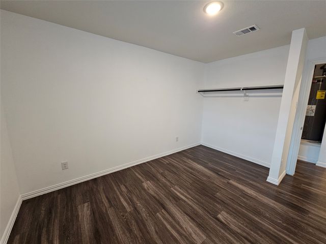 5113 Ave G, Fort Worth, TX 76105