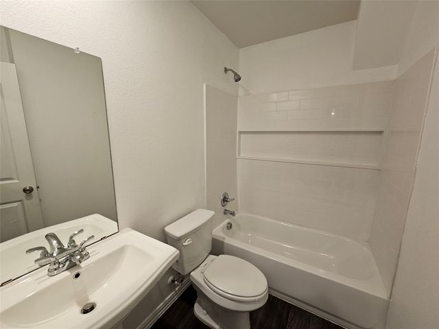 5113 Ave G, Fort Worth, TX 76105