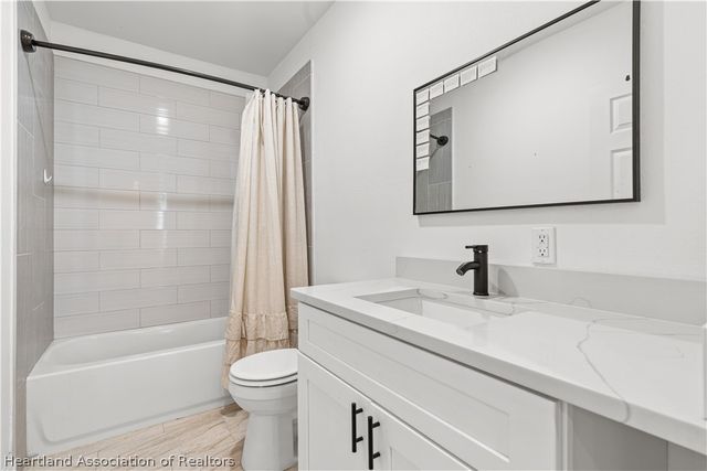 921 W Winifred Street, Avon Park, FL 33825