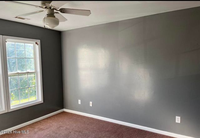 108 Marvin Glen Court, Richlands, NC 28574