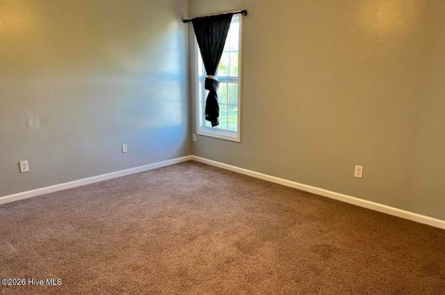 108 Marvin Glen Court, Richlands, NC 28574