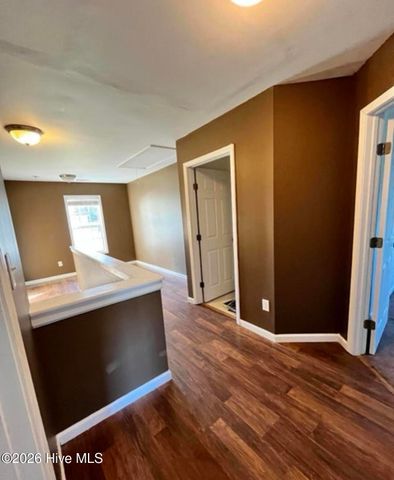 108 Marvin Glen Court, Richlands, NC 28574