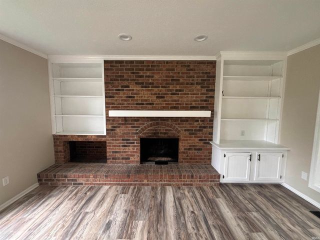 6823 Laurelwood Cove, Fort Wayne, IN 46835