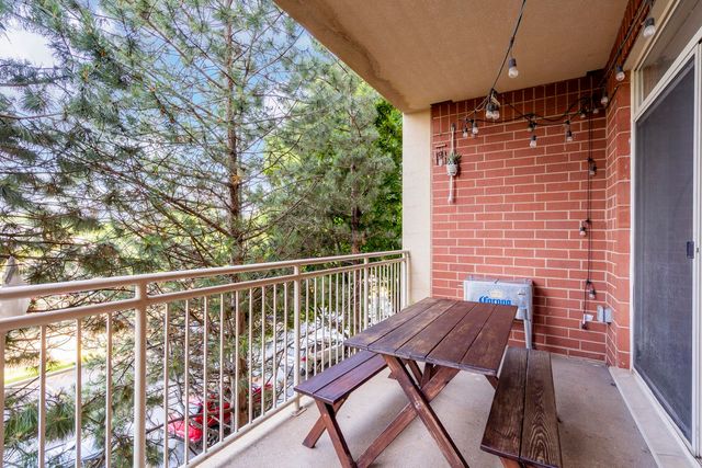 8340 Callie Avenue 104, Morton Grove, IL 60053