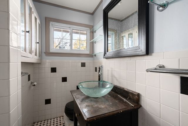 45 Greenwood Road, Sudbury, MA 01776