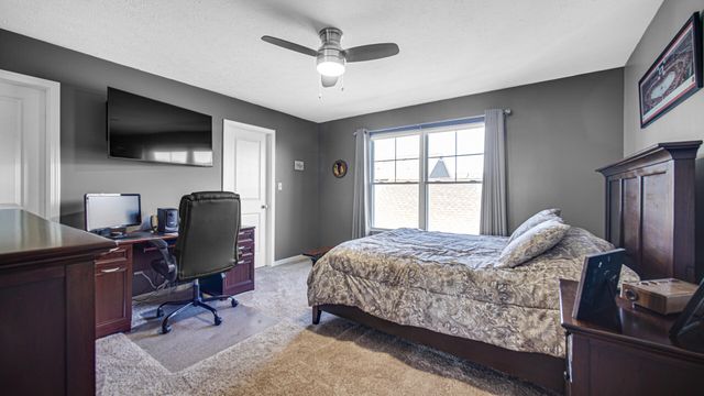 11828 Kentucky Street, Crown Point, IN 46307