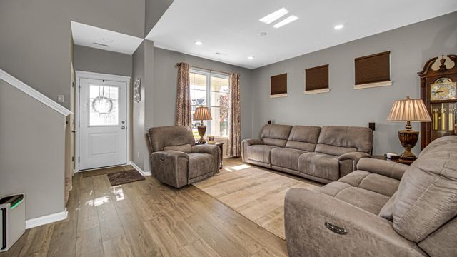 11828 Kentucky Street, Crown Point, IN 46307