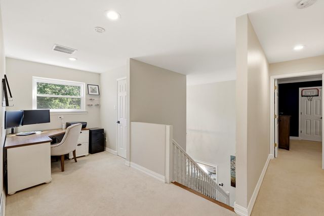 8814 Sanshire Avenue, Dallas, TX 75231