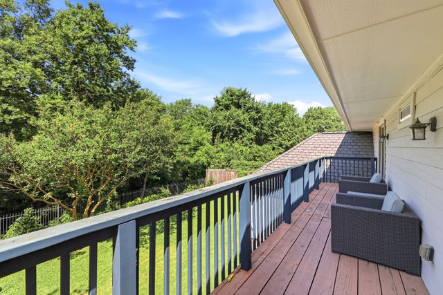 8814 Sanshire Avenue, Dallas, TX 75231