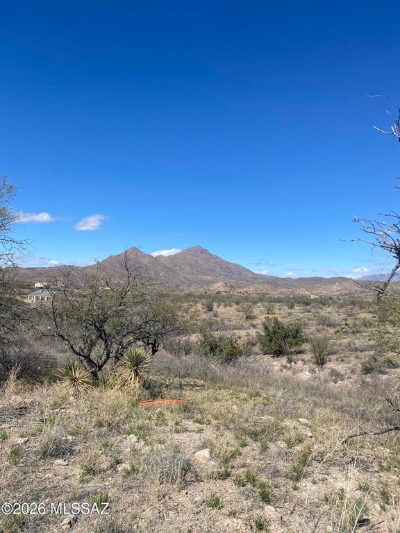 Image 2 of property listing at 257 Estribo Court # 85, Rio Rico, AZ 85648