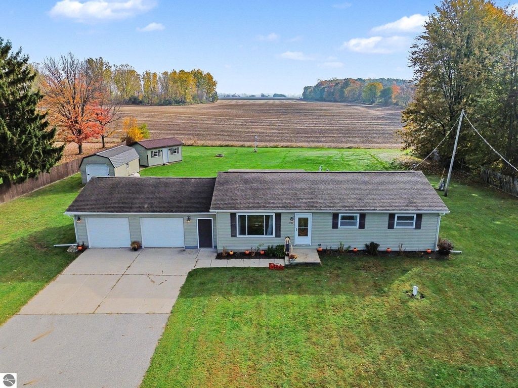 Image 1 of property listing at 5703 S Shepherd Road, Shepherd, MI 48883