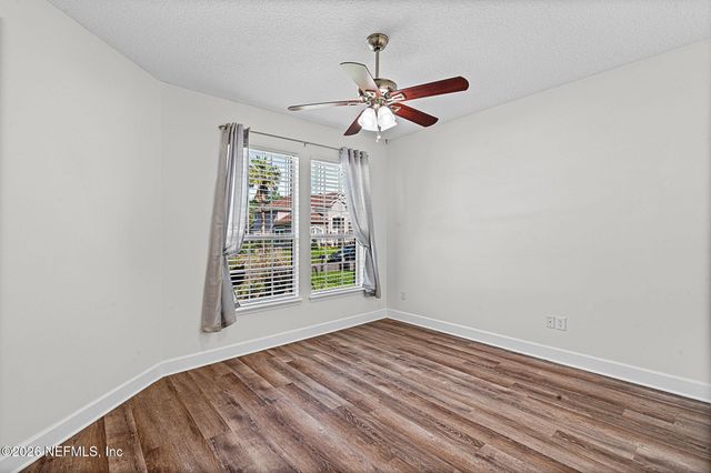 2325 LINKS Drive, Fleming Island, FL 32003