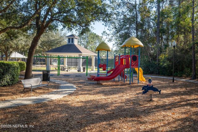 2325 LINKS Drive, Fleming Island, FL 32003