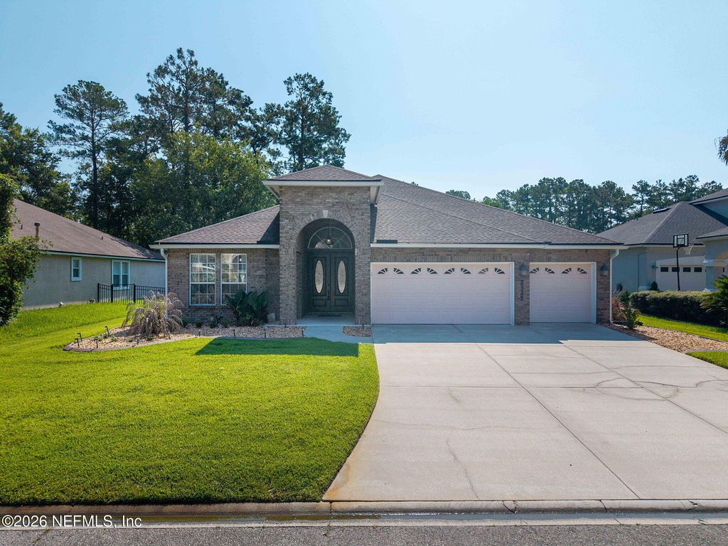 2325 LINKS Drive, Fleming Island, FL 32003