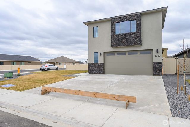 1012 NE 9th Avenue, Ephrata, WA 98823