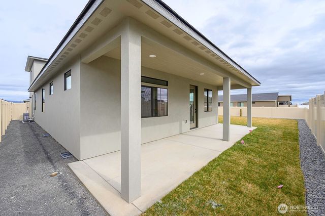 1012 NE 9th Avenue, Ephrata, WA 98823