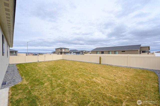 1012 NE 9th Avenue, Ephrata, WA 98823