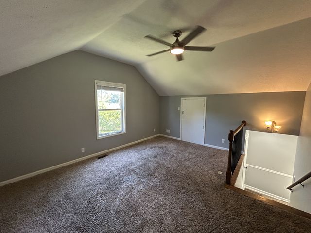 808 Leigh Ann Dr, Clarksville, TN 37042