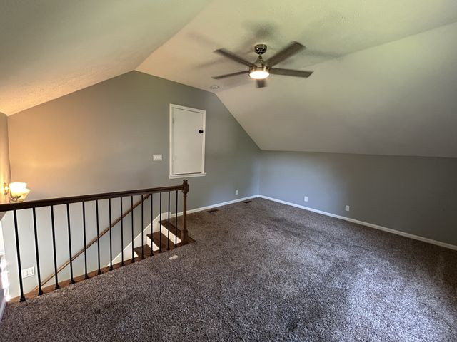 808 Leigh Ann Dr, Clarksville, TN 37042