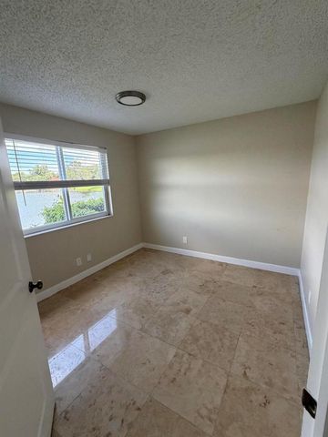 786 NW 92nd Avenue, Plantation, FL 33324