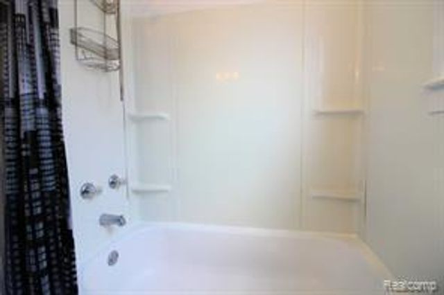 3191 Harris Street, Ferndale City, MI 48220