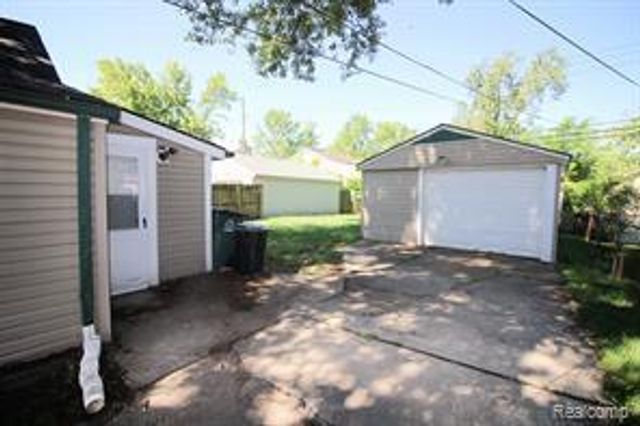 3191 Harris Street, Ferndale City, MI 48220