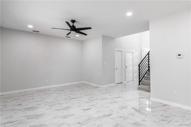 5318 N Crown Point, Pharr, TX 78577