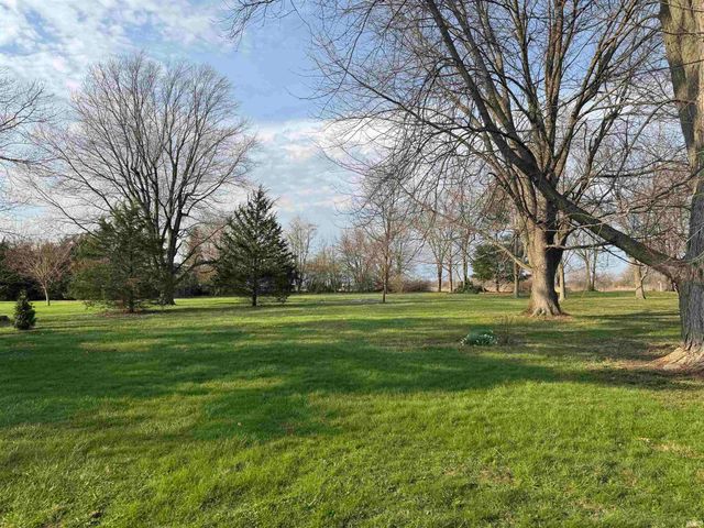 2100 E CR 700 N, Muncie, IN 47303