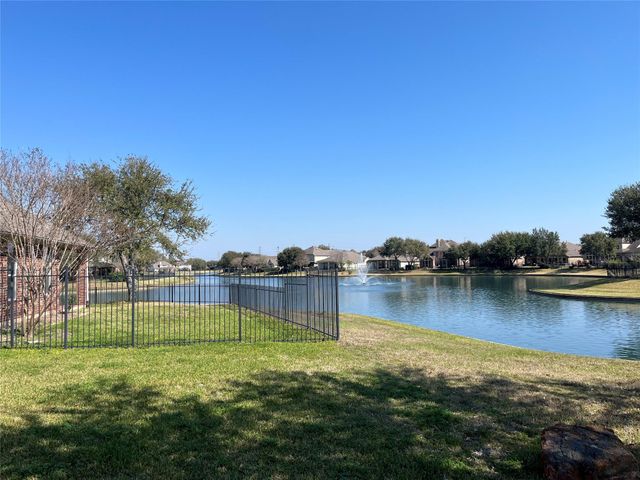25319 Lockspur Drive, Richmond, TX 77406