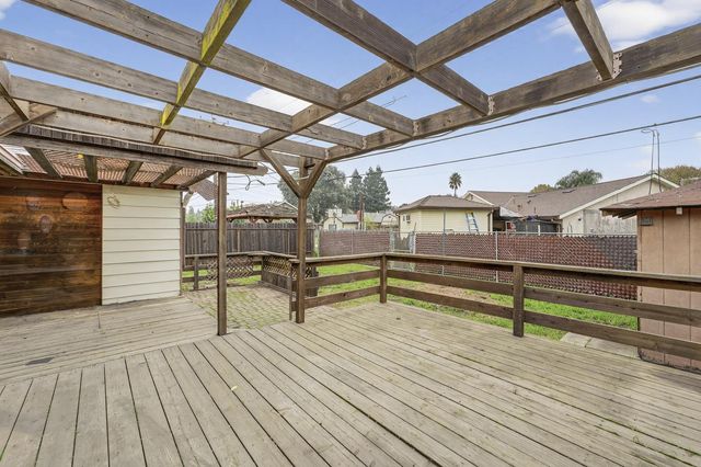 431 Chaparral Way, West Sacramento, CA 95691