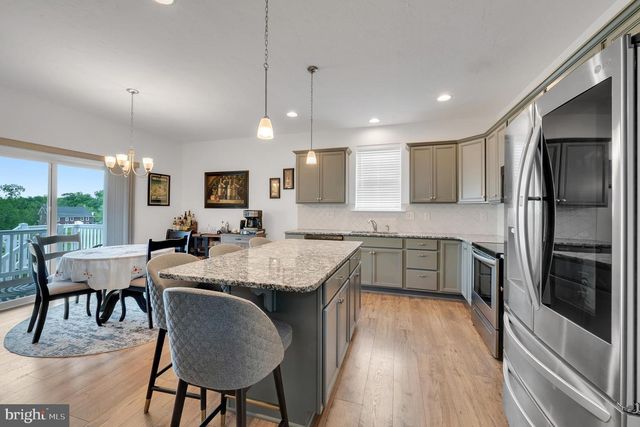 17 PINTAIL CT, Gettysburg, PA 17325