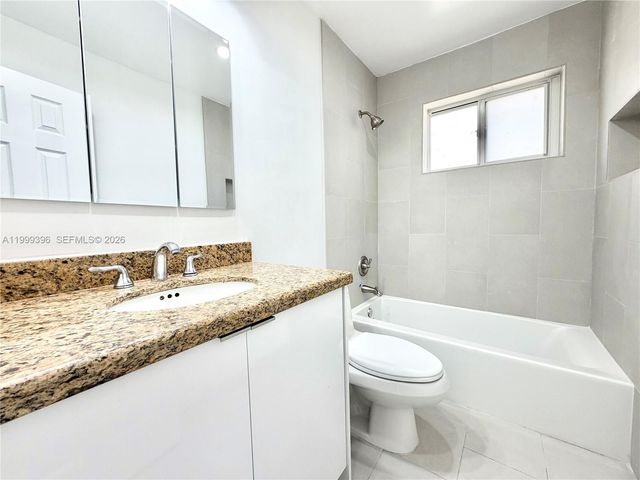 3250 SW 72 CT, Miami, FL 33155