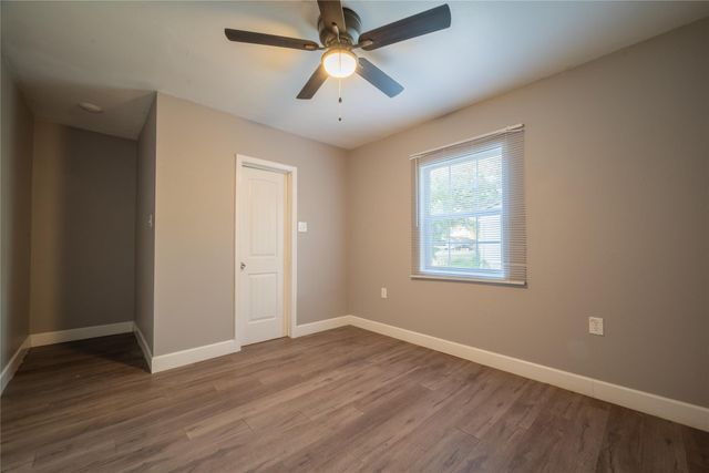 1727 Jones Street, Rosenberg, TX 77471