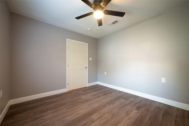 1727 Jones Street, Rosenberg, TX 77471
