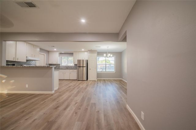 1727 Jones Street, Rosenberg, TX 77471