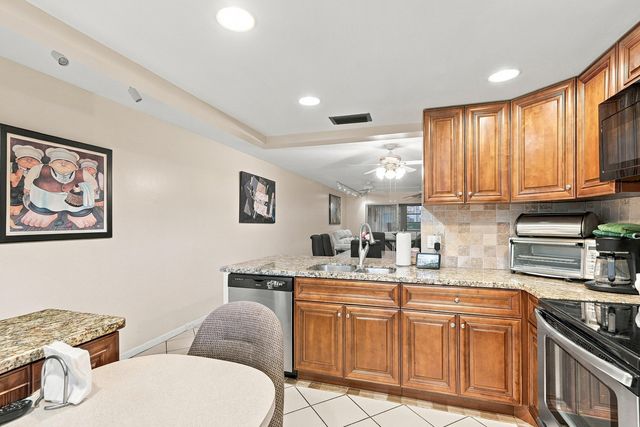 2903 VICTORIA Circle C1, Coconut Creek, FL 33066