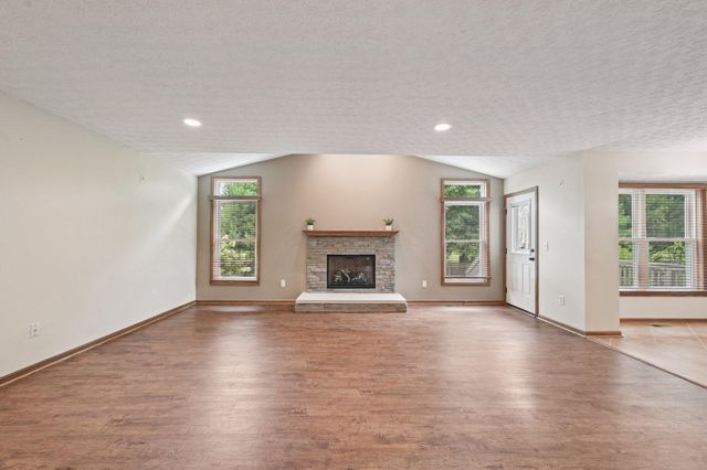 5983 Congressional Drive, Westerville, OH 43082