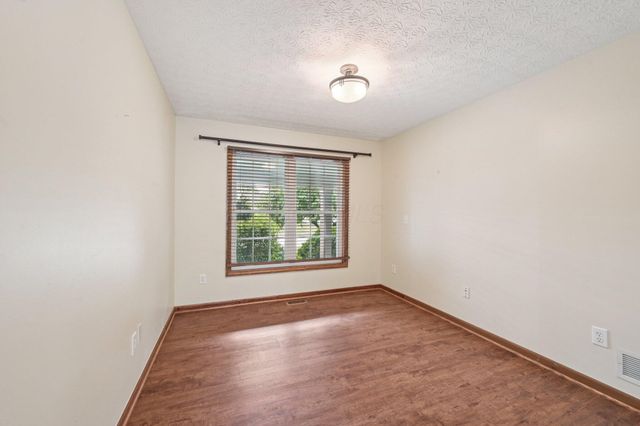 5983 Congressional Drive, Westerville, OH 43082