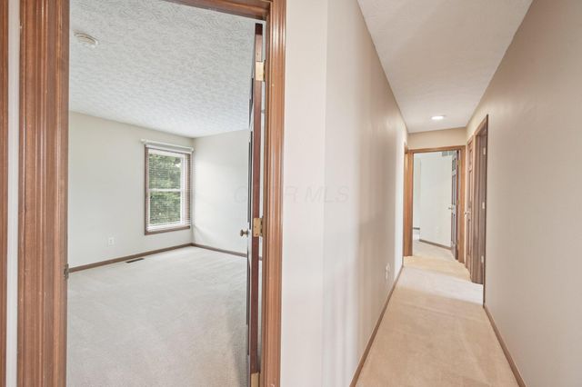 5983 Congressional Drive, Westerville, OH 43082