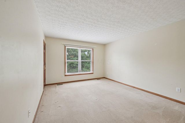 5983 Congressional Drive, Westerville, OH 43082
