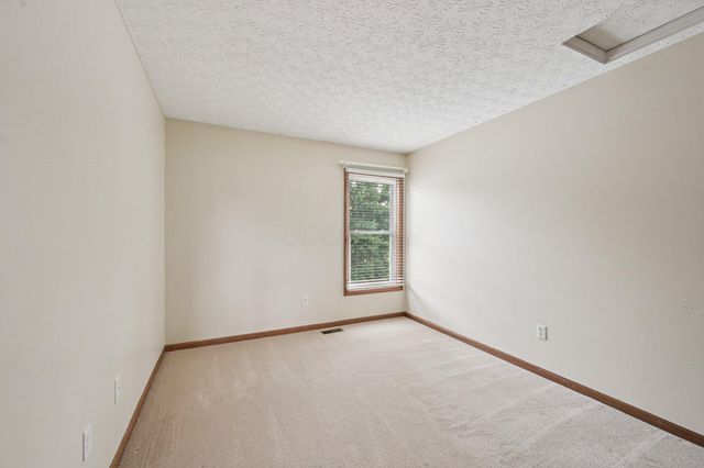 5983 Congressional Drive, Westerville, OH 43082