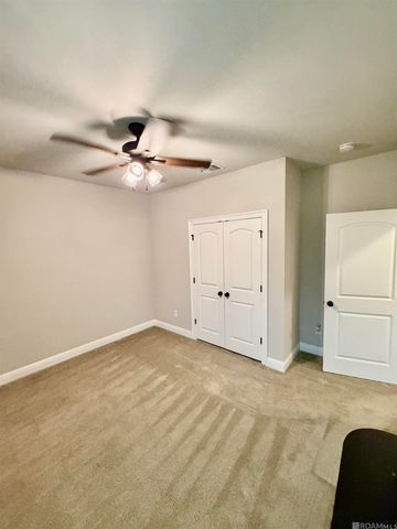 23091 Antler Lake Dr, Denham Springs, LA 70726