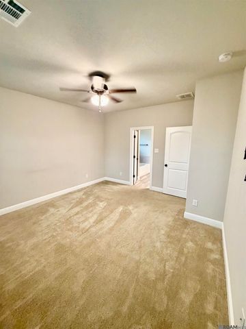 23091 Antler Lake Dr, Denham Springs, LA 70726