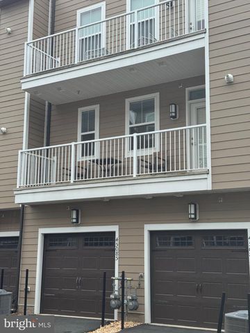 45083 CAPPAMORE TER, Sterling, VA 20166