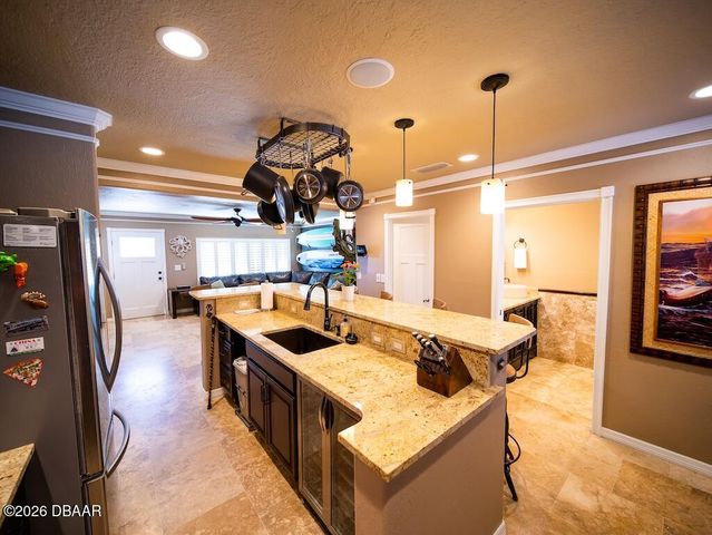 900 E 1st Avenue, New Smyrna Beach, FL 32169