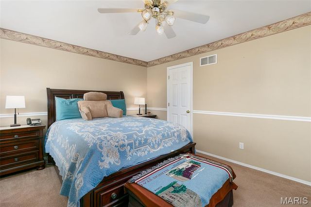 4647 Robbins Grove Drive, Florissant, MO 63034