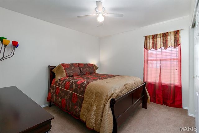4647 Robbins Grove Drive, Florissant, MO 63034