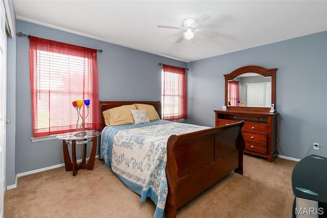 4647 Robbins Grove Drive, Florissant, MO 63034